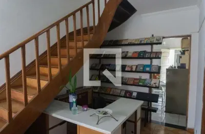 Casa com 3 quartos à venda na Rua São Vicente, 99, Bela Vista, São Paulo