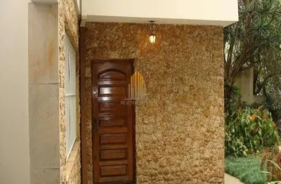 Casa assobradada em sumaré de 385m² com 3 quartos, 1 suite, quintal e 3 vagas á venda