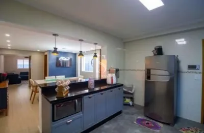Campo belo - casa assobradada com 240m², 3 dormitório, 1 suite e 4 banheiros.