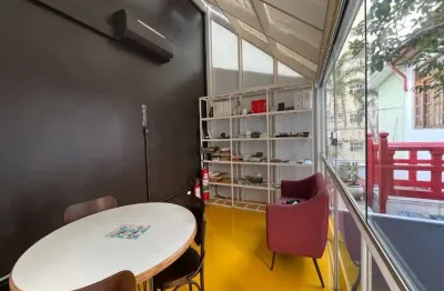 Casa comercial à venda de 169m², 4 salas e 3 banheiros em perdizes