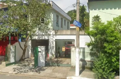 Prédio comercial versátil de 388 m², na vibrante vila madalena