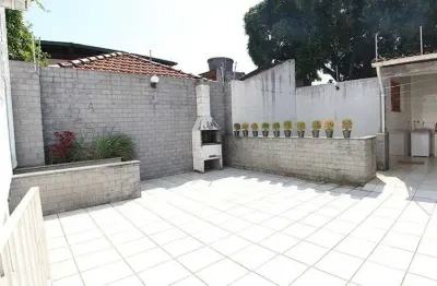 Casa à venda com 400 m² sendo  4 quartos, 5 banheiros sendo 1 suíte e 3 vagas no campo belo