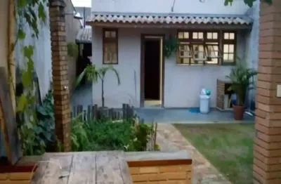 Sobrado à venda 240m² sendo 5 dormitórios, 3 banheiros, 3 suítes e 3 vagas lapa