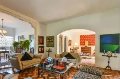 Casa à venda na vila madalena com 350m² 4 dormitórios 4 banheiros 4 vagas.