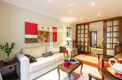Casa com 3 quartos à venda na Rua Oscar Caravelas, 82, Vila Madalena, São Paulo
