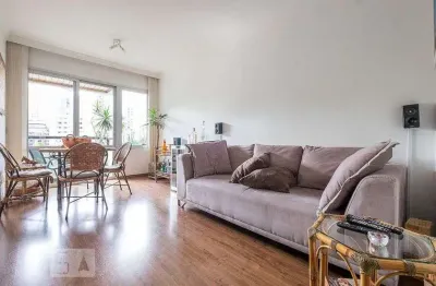 Apartamento com 2 quartos à venda na Rua Natingui, 801, Vila Madalena, São Paulo
