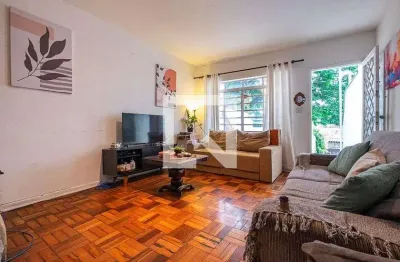 Casa com 3 quartos à venda na Rua Saramenha, 105, Sumaré, São Paulo