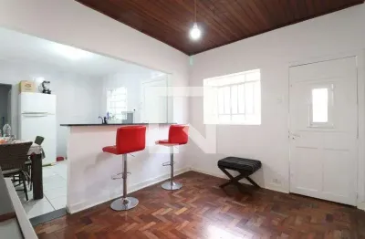 Casa com 3 quartos à venda na Rua Sepetiba, 15, Vila Romana, São Paulo