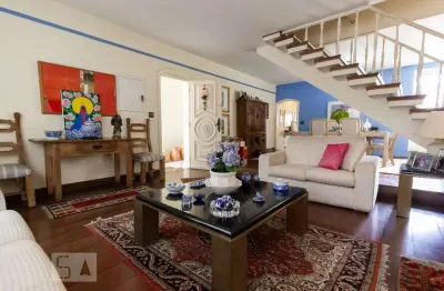 Casa com 3 quartos à venda na Rua Visconde de Aguiar Toledo, 272, Campo Belo, São Paulo