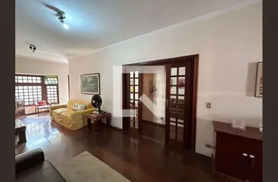 Casa com 3 quartos à venda na Rua João Fraissat, 243, Vila Romana, São Paulo