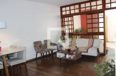 Casa com 3 quartos à venda na Rua Caiapônia, 56, Alto da Lapa, São Paulo