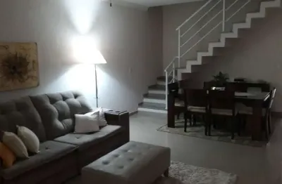 Casa com 3 quartos à venda na Rua José Rodrigues Nunes, 54, Vila Marari, São Paulo
