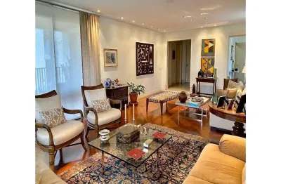 Apartamento alto padrão na vila suzana de 4 quartos com 4 vagas - 330m² à venda.