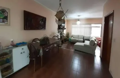 Imperdível casa à venda em são paulo-sp, vila zat: 4 quartos, 1 suíte, 3 banheiros, 4 vagas de garagem, 70m²área!