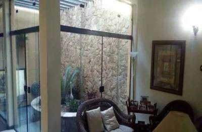 Sobrado à venda no jardim maringá com 400m² 3 dormitórios 3 suítes 4 banheiros 5 vagas