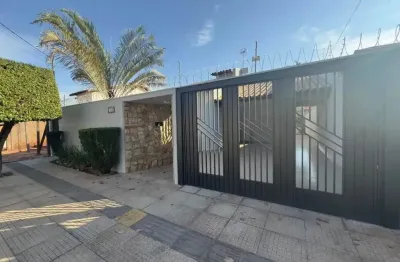 Seu refúgio com piscina aquecida  e varanda gourmet completa