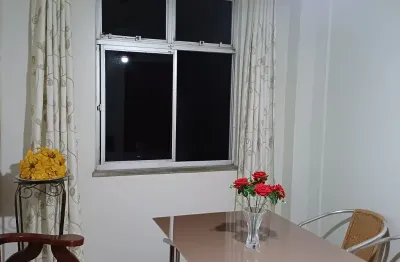 Vendo apartamento no condomínio jardim das acácias.