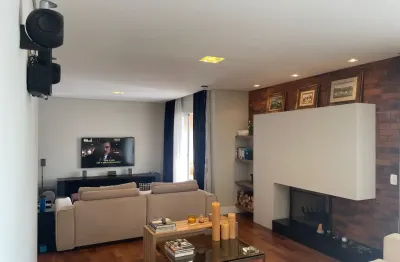 Apto. à venda possui 184 metros quadrados sol da manhã, 3 suítes, 4 vagas andar bem alto no real parque - são paulo - sp