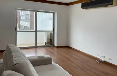 Lindo apto. à venda,  andar alto, com ótima vista, tem 52 m2 com 1 suite e 1 vaga em itaim bibi - são paulo - sp