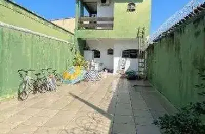 Casa para venda em itanhaém, satélite, 2 dormitórios, 1 suíte, 1 banheiro, 4 vagas