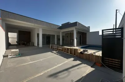 Casa para venda em itanhaém, bopiranga, 3 dormitórios, 1 suíte, 1 banheiro, 4 vagas