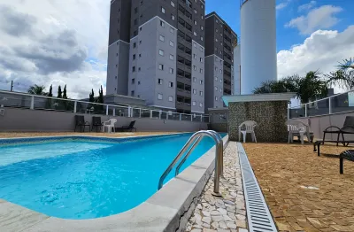 Apartamento térreo com varanda no alpha club votorantim-sp
