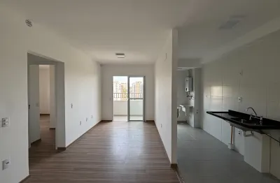 Apartamento 62m² no jr campolim 2, andar alto, vista livre, 2 dorms e 1 suíte