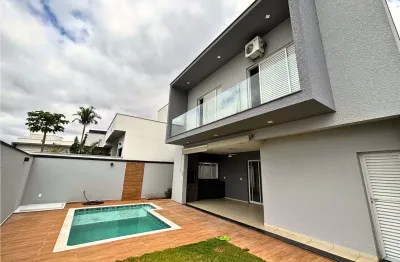 Casa de Alto Padrão no Condomínio Parque Esplanada 3 Suítes  Próxima ao Campolim e Iguatemi