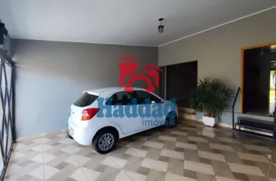 Casa com 3 quartos à venda no Centro, Birigui 