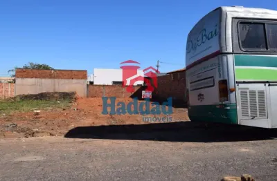 Terreno à venda no Centro, Birigui 