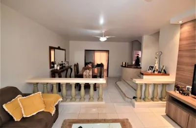Casa com 3 quartos à venda no centro, birigui , 300 m2 por r$ 550.000