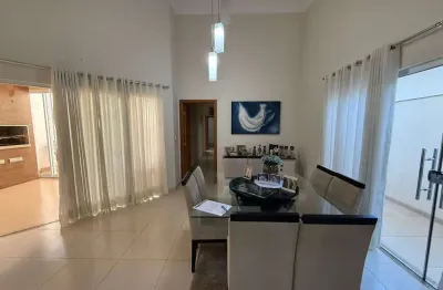Casa com 3 quartos à venda no Centro, Birigui 