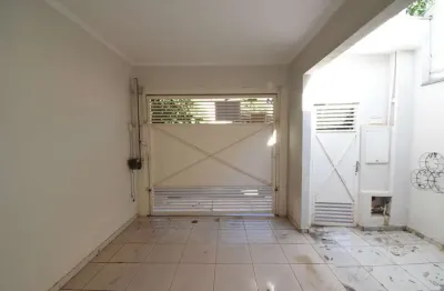 Casa com 2 quartos à venda no Centro, Birigui 