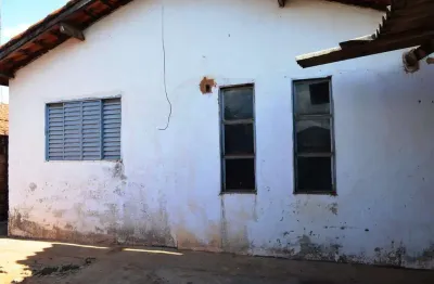 Casa com 3 quartos à venda no centro, birigui , 210 m2 por r$ 110.000