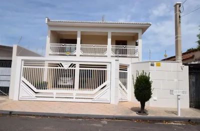 Casa com 3 quartos à venda no Centro, Birigui 