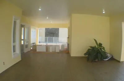 Casa com 4 quartos à venda no Centro, Birigui 