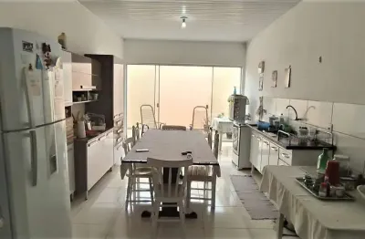Casa com 3 quartos à venda no Centro, Birigui 