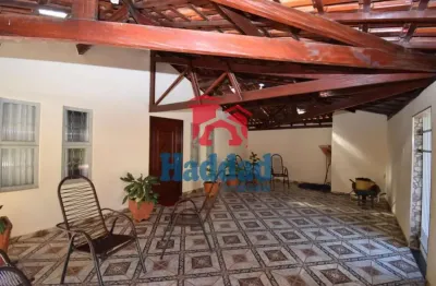 Casa com 2 quartos à venda no Centro, Birigui 