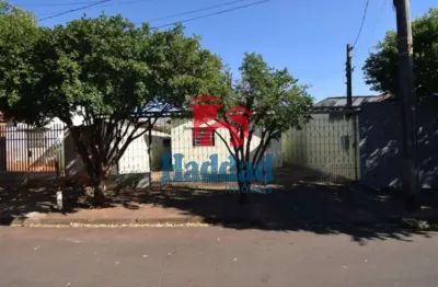 Casa com 3 quartos para alugar no Centro, Birigui 