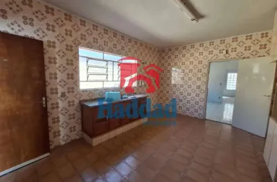 Casa com 3 quartos à venda no Centro, Birigui 