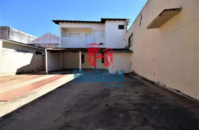 Casa com 2 quartos à venda no Centro, Birigui 