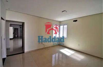 Casa com 3 quartos à venda no Centro, Birigui 