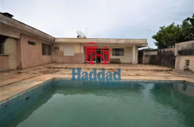 Casa com 3 quartos à venda no Centro, Birigui 