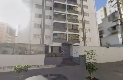 Linda cobertura  de 227 de área privada , e 317 de are total por  50% de desconto