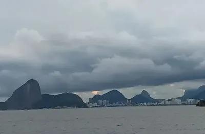 Apartamento de 2 quartos, com 94m², à venda em icaraí, niterói/rj