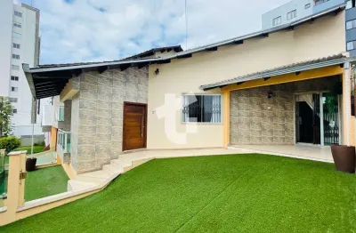 Casa de alto padrão semimobiliada à venda , centro, pato branco - pr.