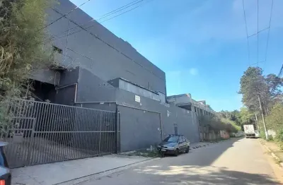 Barracão / Galpão / Depósito com 3 salas para alugar no Parque Ipê, São Paulo 
