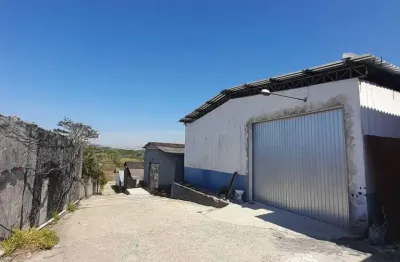 “galpão 300m² em rua fechada – 20% de desconto pagando em dia – próx. rapos