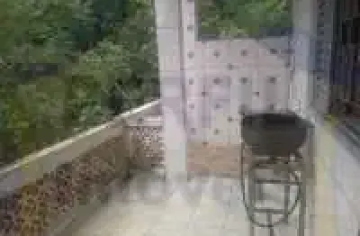 Ótima casa à venda, no bairro itrapoá, 3 dorm, 1 suíte, 3 vagas. área verde e churrasqueira.