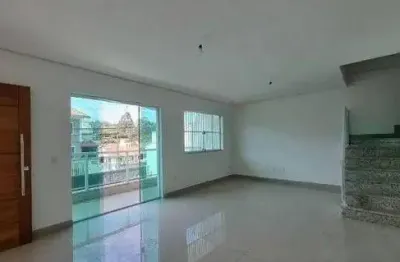 Sobrado novo no horto florestal, com 4 dormitórios, sendo 2 suítes 3 vagas